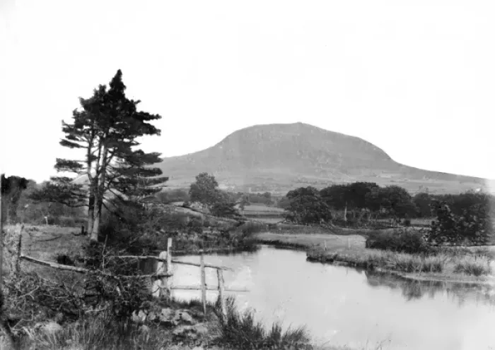 Stampa con cornice : Slemish e il Braida