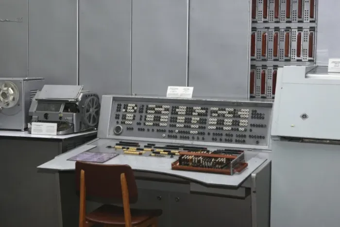 Stampa con cornice : Computer storico Razdan-3