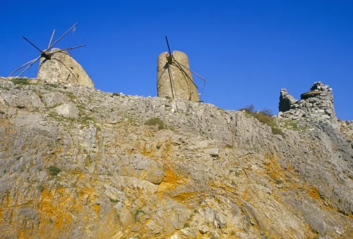 Stampa con cornice : Antichi mulini a vento Stampa con cornice : Antichi mulini a vento