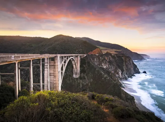 Stampa con cornice : Ponte Bixby Creek Bridge, strada di Cabrillo Road e Via del LitoralePacifico a Monterosso in California negli Stati Uniti d'America Stampa con cornice : Ponte Bixby Creek Bridge, strada di Cabrillo Road e Via del LitoralePacifico a Monterosso in California negli Stati Uniti d'America