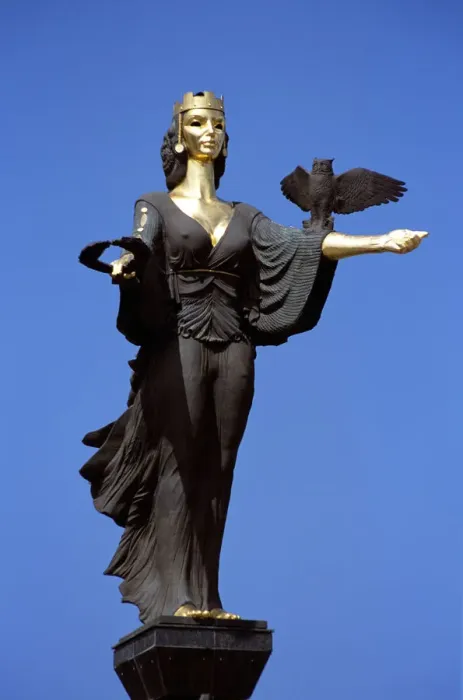 Stampa con cornice : Bulgaria Sofia Santa Sofia Statua
