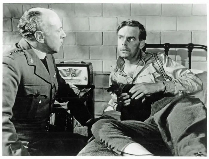 Stampa con cornice : Una scena da Privates Progress (1956). Stampa con cornice : Una scena da Privates Progress (1956).