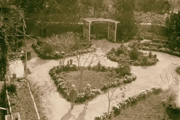 Stampa con cornice : Giardino 1925 Stampa con cornice : Giardino 1925