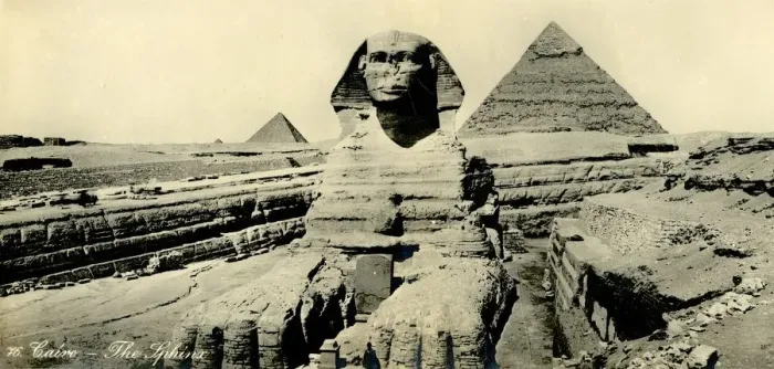 Stampa con cornice : Il Cairo - La Sfinge, c1918-c1939. Creatore: Sconosciuto. Stampa con cornice : Il Cairo - La Sfinge, c1918-c1939. Creatore: Sconosciuto.