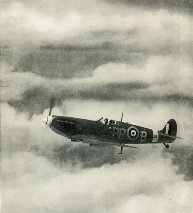 Stampa con cornice : Spitfire, c1943. Creatore: Cecil Beaton Stampa con cornice : Spitfire, c1943. Creatore: Cecil Beaton