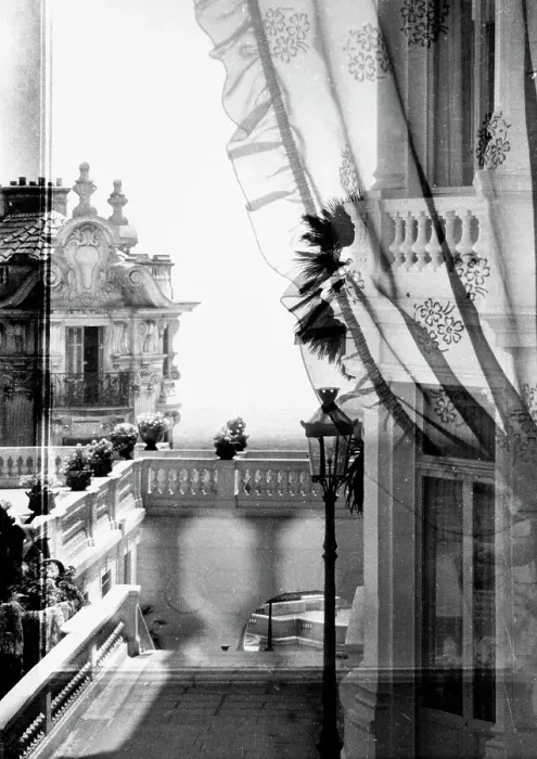 Stampa con cornice : Stampa di Veduta da una finestra di Monte Carlo Stampa con cornice : Stampa di Veduta da una finestra di Monte Carlo
