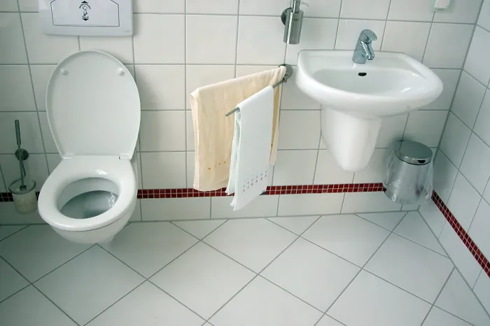 Stampa con cornice : Bagno in stile antico Stampa con cornice : Bagno in stile antico
