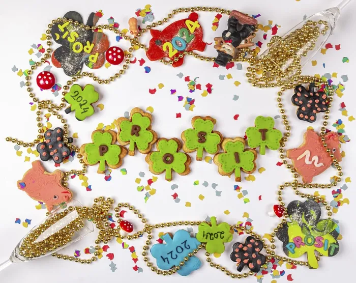 Stampa con cornice : Biscotti a forma di trifoglio. Stampa con cornice : Biscotti a forma di trifoglio.