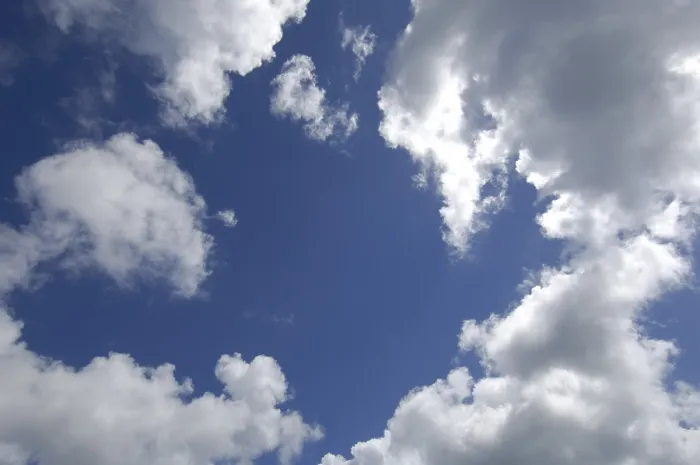 Stampa con cornice : Clouds