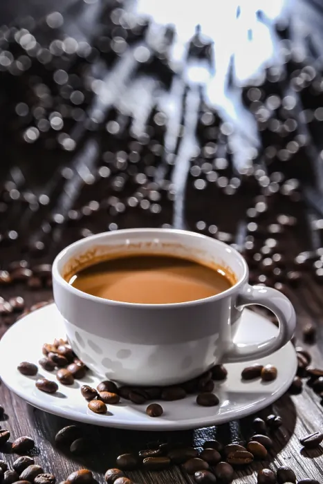 Stampa con cornice : 'Composizione con un bicchiere di caffè'. Stampa con cornice : 'Composizione con un bicchiere di caffè'.