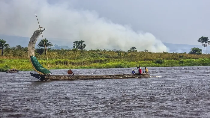 Stampa con cornice : Fiume Congo, Repubblica Democratica del Congo. Stampa con cornice : Fiume Congo, Repubblica Democratica del Congo.