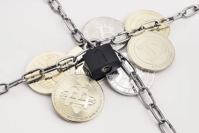 Stampa con cornice : Il concetto di sicurezza della criptovaluta. Stampa con cornice : Il concetto di sicurezza della criptovaluta.