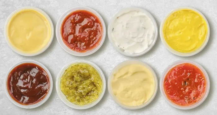 Stampa con cornice : Tipi diversi di salse e condimenti.