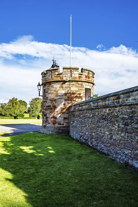 Stampa con cornice : Castello e Giardini di Dirleton, Dirleton Stampa con cornice : Castello e Giardini di Dirleton, Dirleton