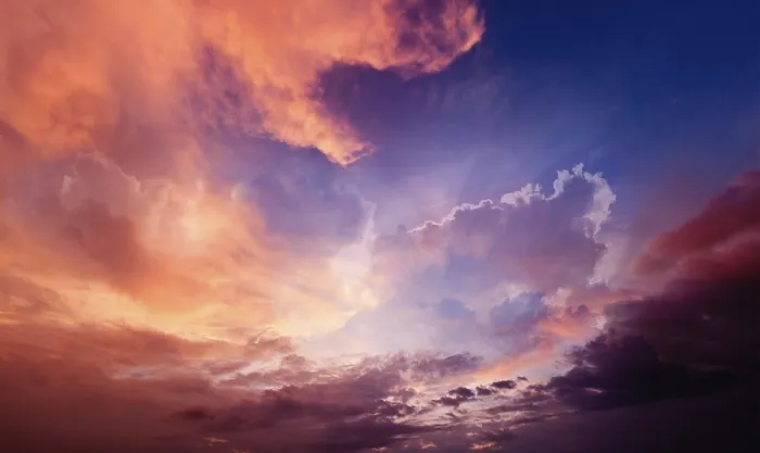 Stampa con cornice : Cielo drammatico. Stampa con cornice : Cielo drammatico.
