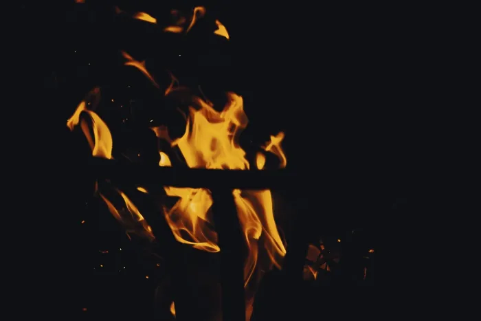 Stampa con cornice : Incendio di notte.