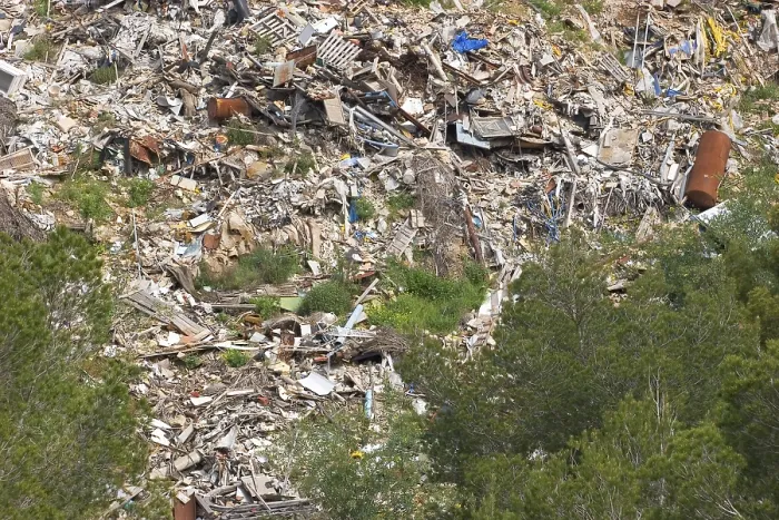 Stampa con cornice : Rifiuti a Maiorca