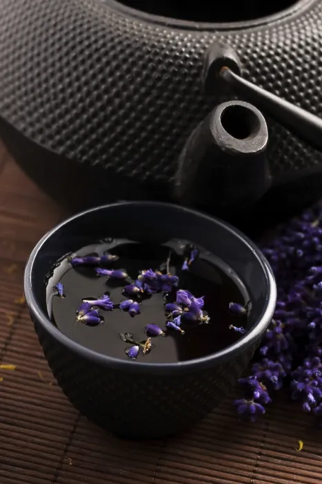 Stampa con cornice : Tè alla lavanda Stampa con cornice : Tè alla lavanda