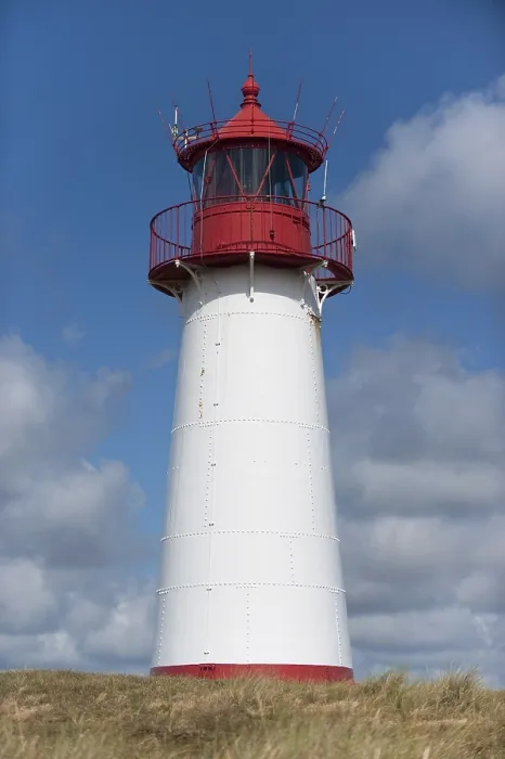 Stampa con cornice : Faro con cielo azzurro ad Ellenbogen. Stampa con cornice : Faro con cielo azzurro ad Ellenbogen.