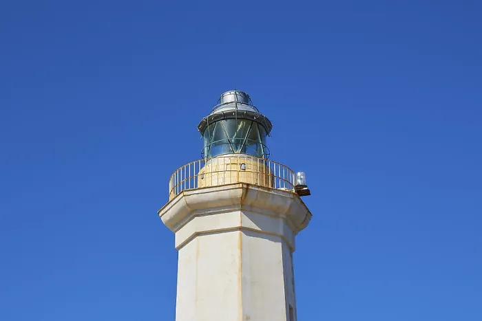 Stampa con cornice : Faro, parte superiore, dettaglio. Stampa con cornice : Faro, parte superiore, dettaglio.