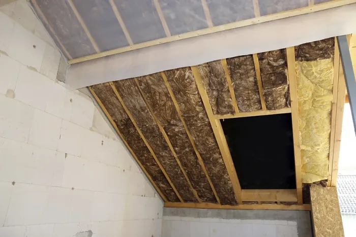 Stampa con cornice : Isolamento a soffitto Stampa con cornice : Isolamento a soffitto