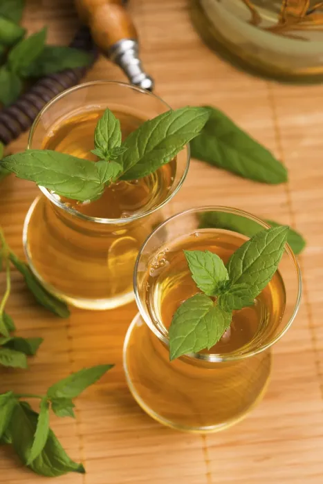 Stampa con cornice : Tè alla menta Stampa con cornice : Tè alla menta