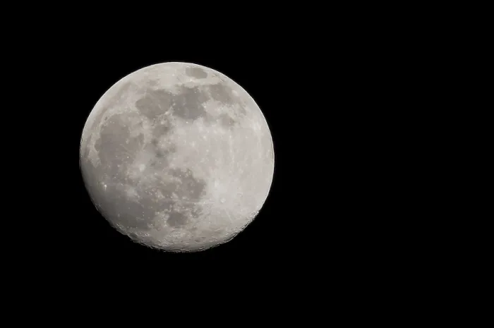 Stampa con cornice : Luna piena. Stampa con cornice : Luna piena.