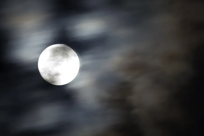 Stampa con cornice : Luna piena Stampa con cornice : Luna piena