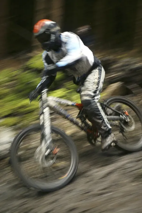 Stampa con cornice : Mountain biking Stampa con cornice : Mountain biking