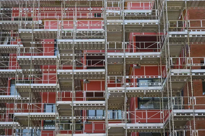 Stampa con cornice : Edificio a più piani in costruzione. Stampa con cornice : Edificio a più piani in costruzione.