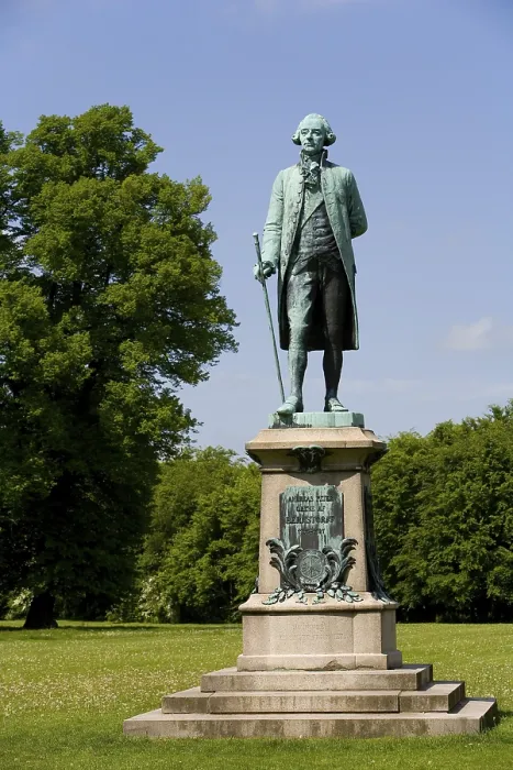 Stampa con cornice : Statua di Andreas Peter, conte di Bernstorff.