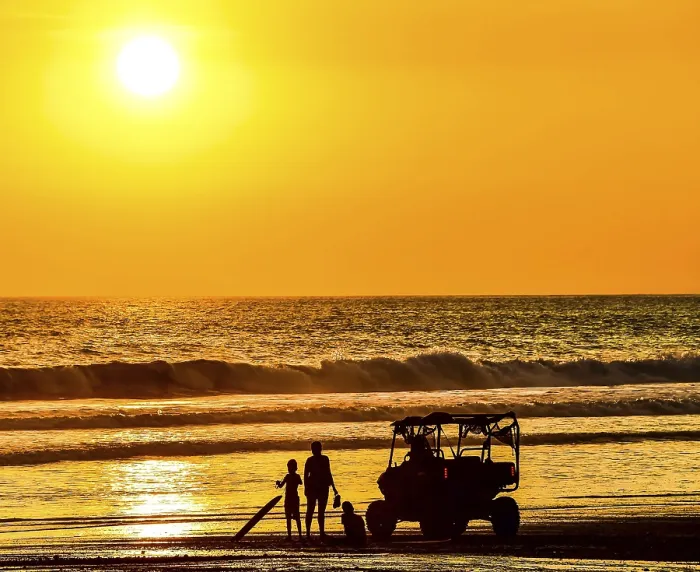 Stampa con cornice : Tramonto sulla spiaggia.