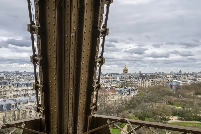 Stampa con cornice : La vista dalla Torre Eiffel all'Invalido.
