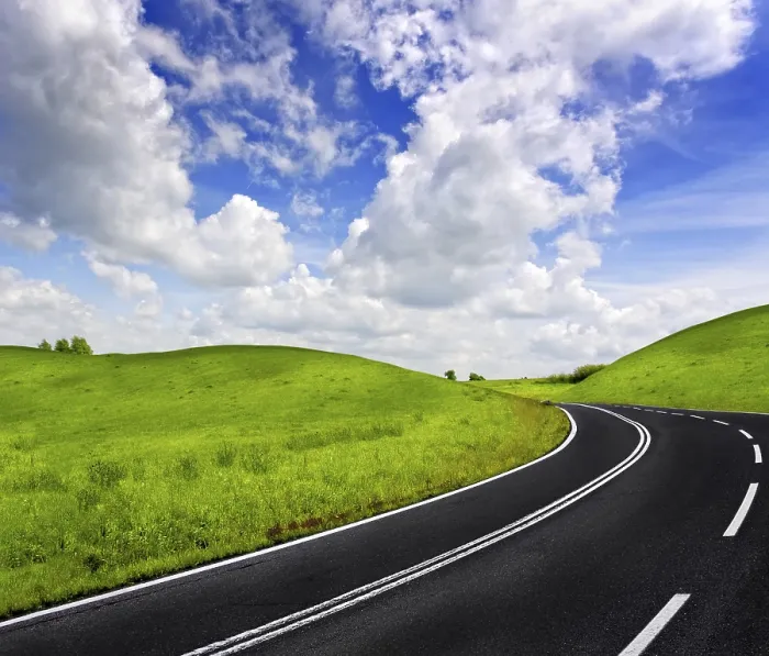 Stampa con cornice : Una strada sinuosa. Stampa con cornice : Una strada sinuosa.