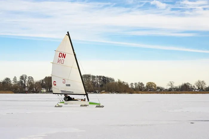 Stampa con cornice : Inverno al Dummer See con Eisegler, Eickhopen, Lembruch, Bassa Sassonia, Germania