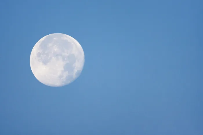 Stampa con cornice : Luna a fuoco chiuso