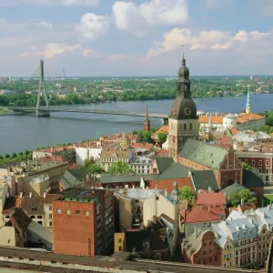 Riga y el río Daúgava Riga y el río Daúgava