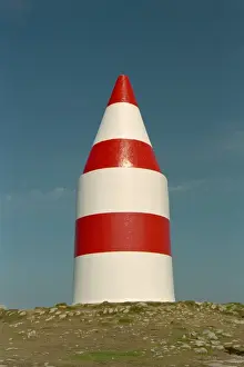 Stampe di L'esempio più antico sopravvissuto di un faro nelle isole britanniche. IOE 62460 Siti Storici Stampe: Il giorno di Marco