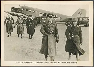 Stampe di Albert Kesselring capo del generale dello Stato maggiore della Luftwaffe è stato condannato a Nurnberga per le azioni compiute in Italia ma imprigionato e infine assolto Generali E Leader Stampe: Alberto Kesellring