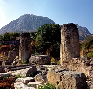 Greek Archaeological Site Stampe: Ancient Corinth