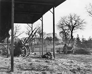British Farming History Stampe: Barn and Carts