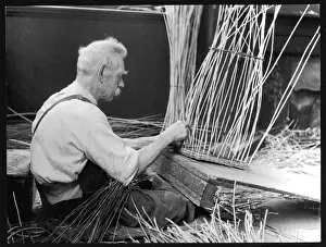 Traditional Craftsman Skills Stampe: Basketmaking