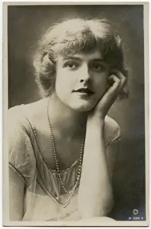 Early 20th Century Actresses Stampe: Constance Worth