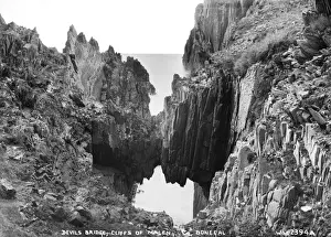 Early 20th Century Irish Photography Stampe: Devils Bridge, Cliffs of Malen, Co. Donegal
