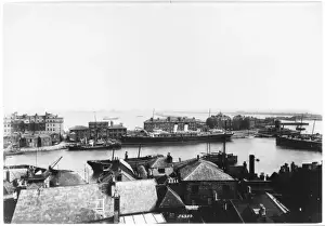 English Harbour Scene Stampe: DOVER - 1906