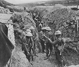 Primo giorno della Somme - affilare le baionette.