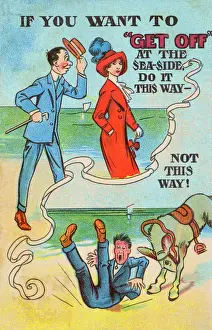 Stampe di Se vuoi scendere al mare, fallo IN QUESTO modo - non IN QUESTO modo! Un uomo ha più successo a uscire con le signore che da un asino di spiaggia infuriato! Data: circa 1910s Asino Stampe: Scendere al Mare
