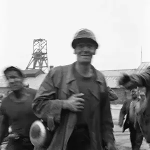 Mining Industry History UK Stampe: Glapwell Colliery, Mining