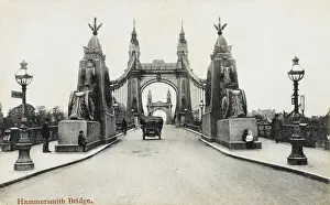 Stampe di Ponte di Hammersmith - un bel punto di vista che si guarda direttamente sul ponte Ponte Stampe: Ponte di Hammersmith, Londra