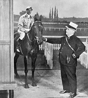 Stampe di Un'immagine dallo spettacolo del gioco A Member of Tattersalls , di Captain H.S.Browning che si è aperto al Whitney Theatre (oggi il Novello Theatre, Aldwych, Londra) il 28 febbraio 1912 Teatro Stampe: Un membro di Tattersall's
